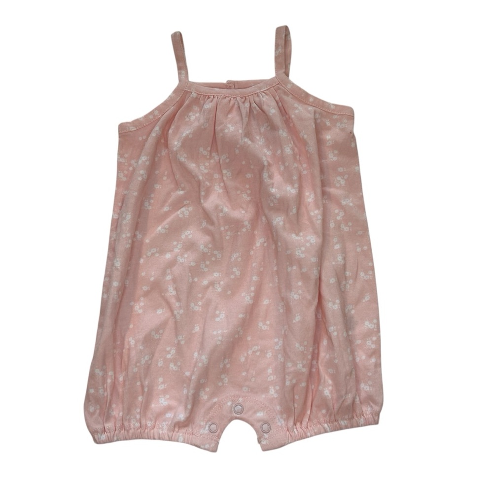 Nordstrom Rack Baby Girl Romper Pink with White Flowers 3 Month Small Flaw